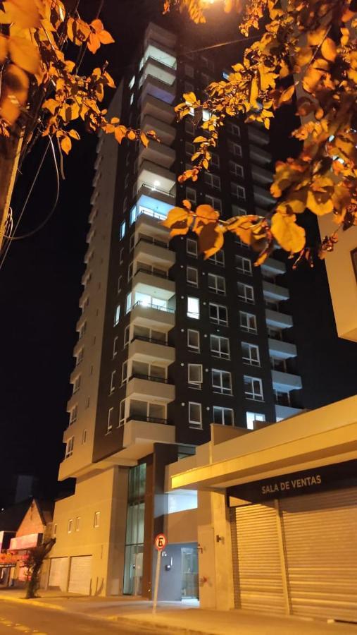 Apart Hotel Bauerle & Apartamentos テムコ エクステリア 写真
