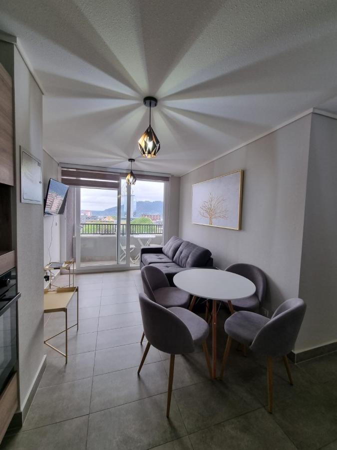 Apart Hotel Bauerle & Apartamentos テムコ エクステリア 写真